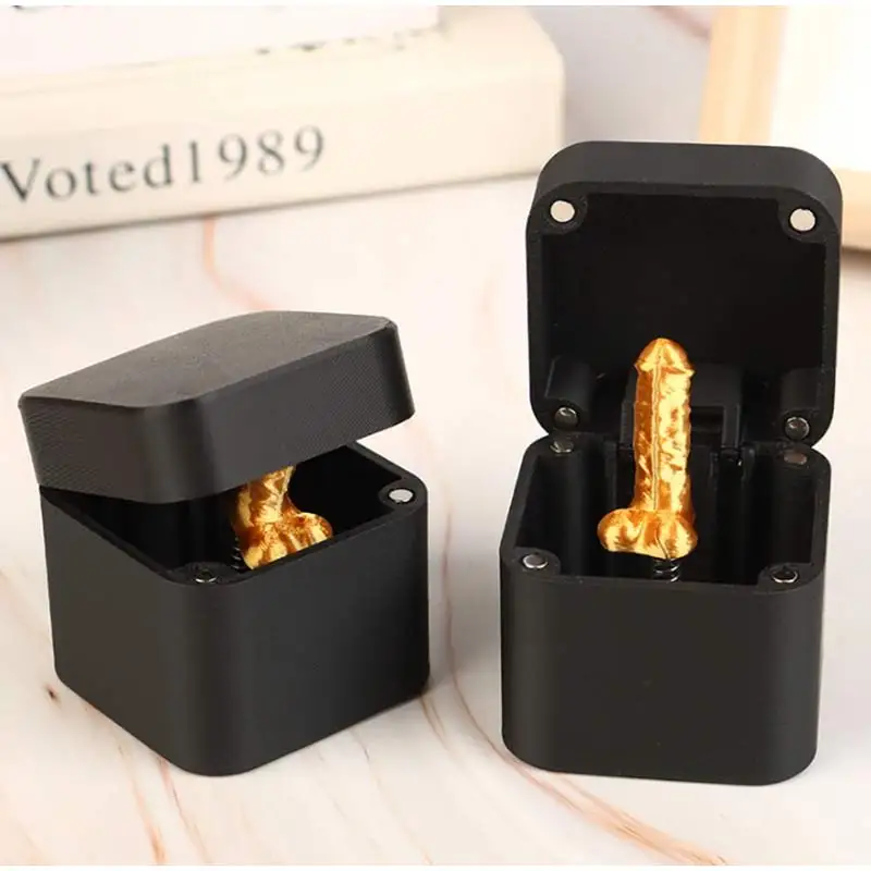 Surprise Gift Box Goldfinger Middle Of Finger Spoof Hand Prank Pop-up Gift Christmas Interesting Office Prank Desk Decoration