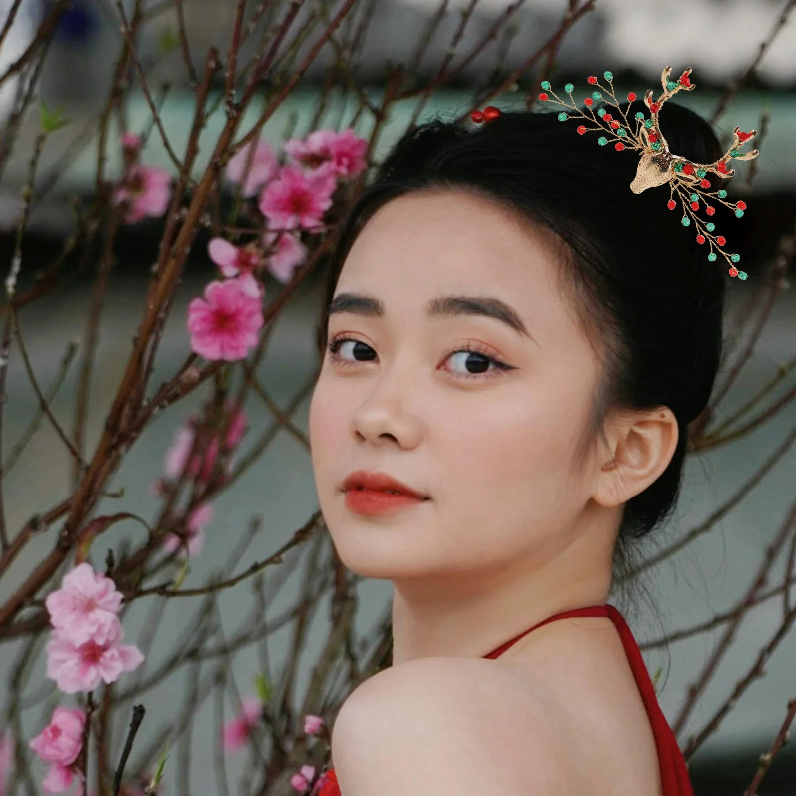 

Christmas Headdress Comb Delicate Women Hair Accessory Rhinestone Deer Design Chic Hair Ornament Party Favor Reusable Headdress