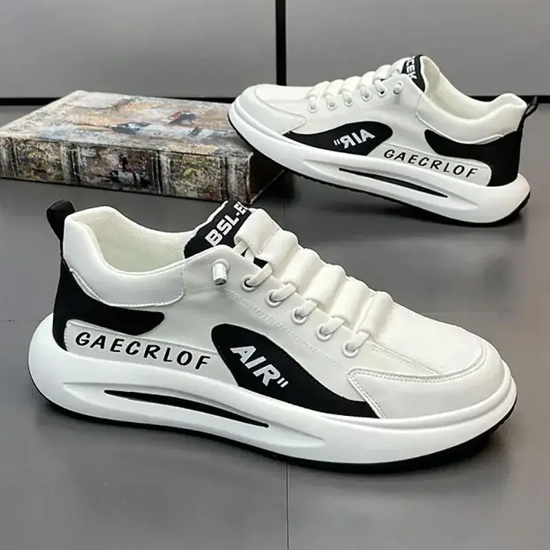 Student Casual Skate Shoes Men 2026 Spring Non-Slip Durable Walking Trainers Breathable Versatile Fashion Sneakers Campus