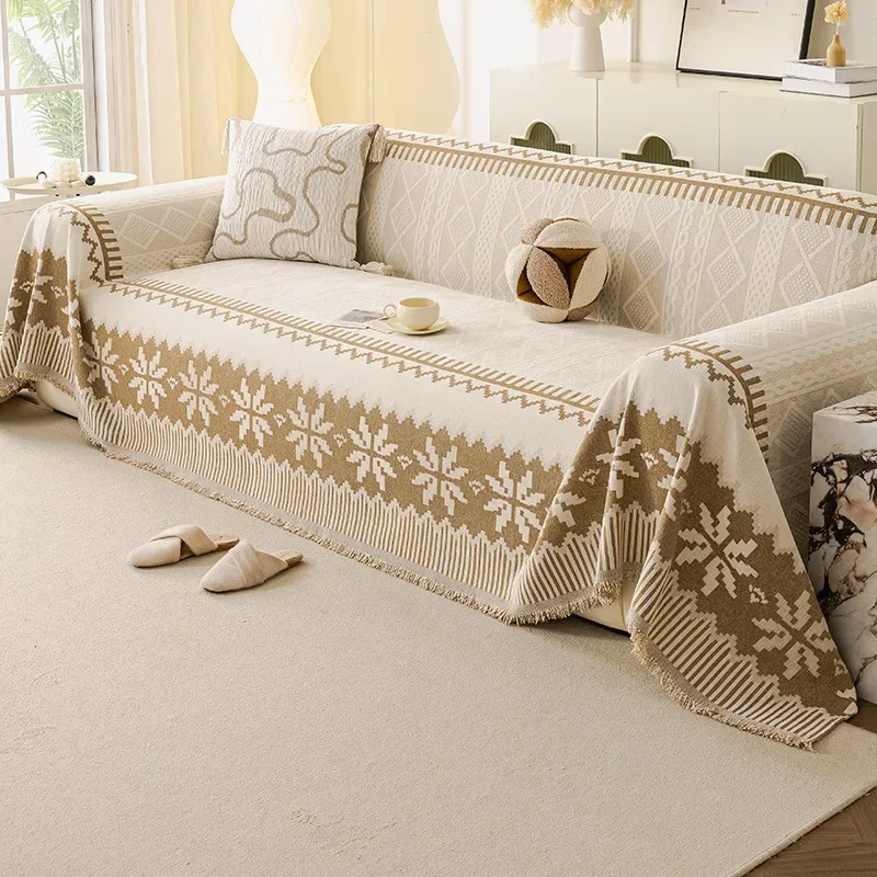 Chenille Snowflake Printed Sofa Towel Soft Easy-Care Couch Covers for Living Room Office Tassel Sofa Blanket for Four Seasons