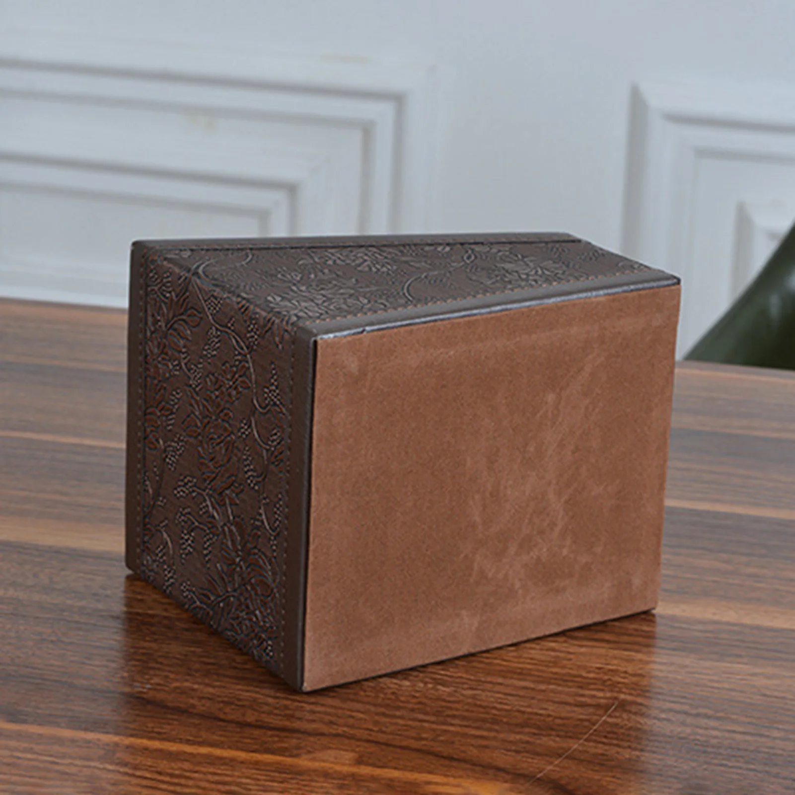 

PU Leather Remote Control Holder Waterproof Media Accessory Desk Organizers Suitable for Tables Toilets Living Rooms