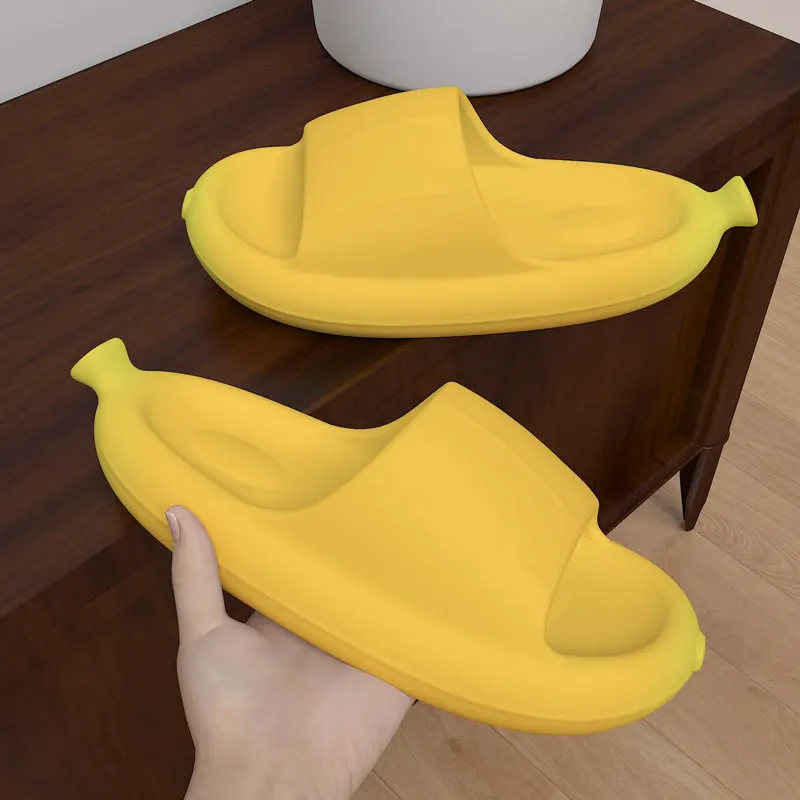 Couple Lovely Banana Slippers Women Anti-slip Eva Soft Thick Sole Sandals Bathroom Slipper Female 2024 Summer Fruit Shoes