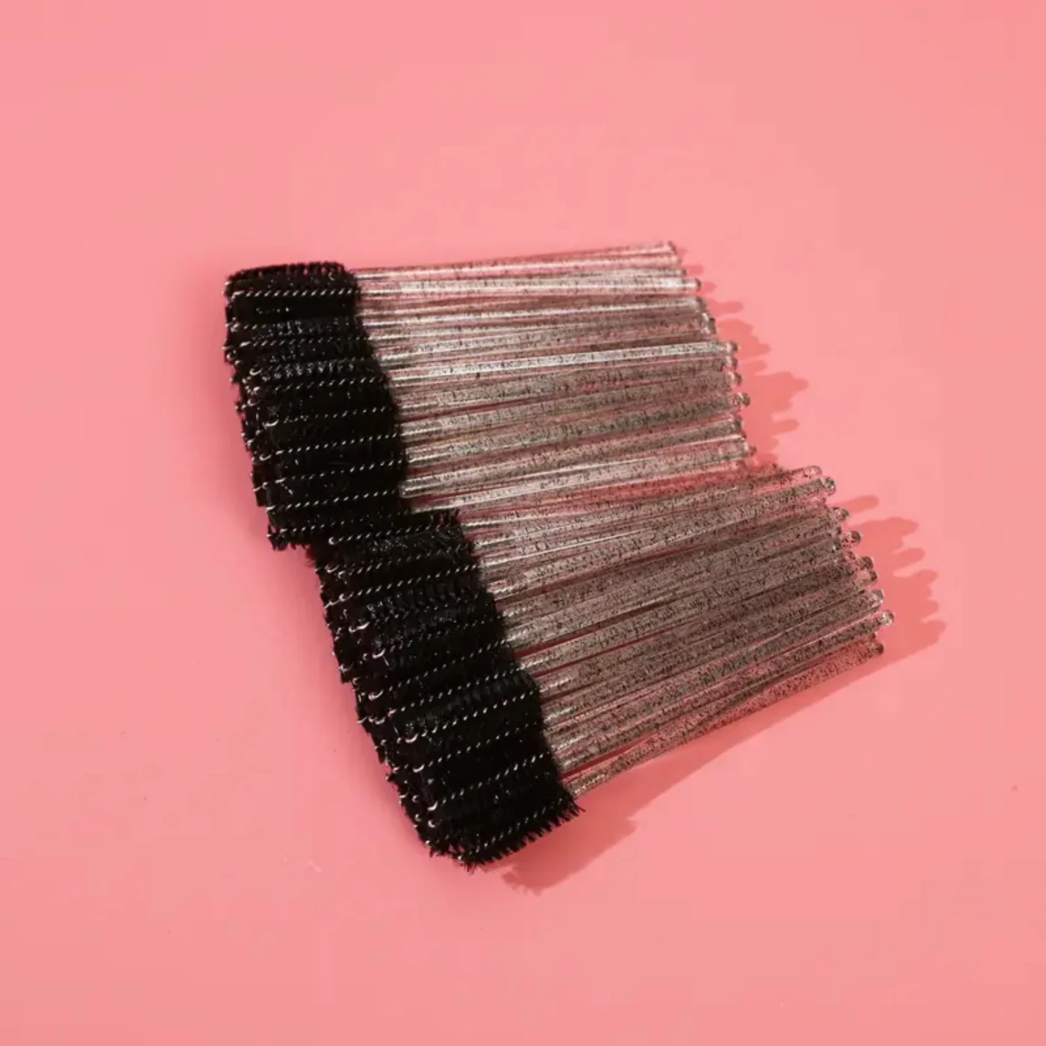 Pack of 100 Disposable Soft Bristle Eyelash Brushes for Makeup Application and Removal - Convenient and Hygienic Eyelash Tools f