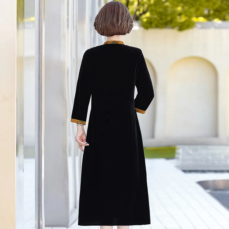 New Black Dress Velvet Long Sleeved Fragrant Cloud Dauze High Waisted Medium Length National Style New Autumn/winter