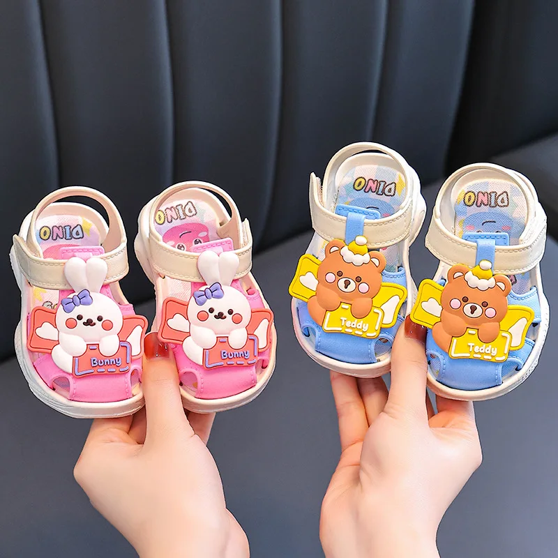 Sandalsymshoesslippers per bambini Soft Anti-Skid Cartoon DIY Design Hole Baby muslimah Mujer 2024 Tendencia