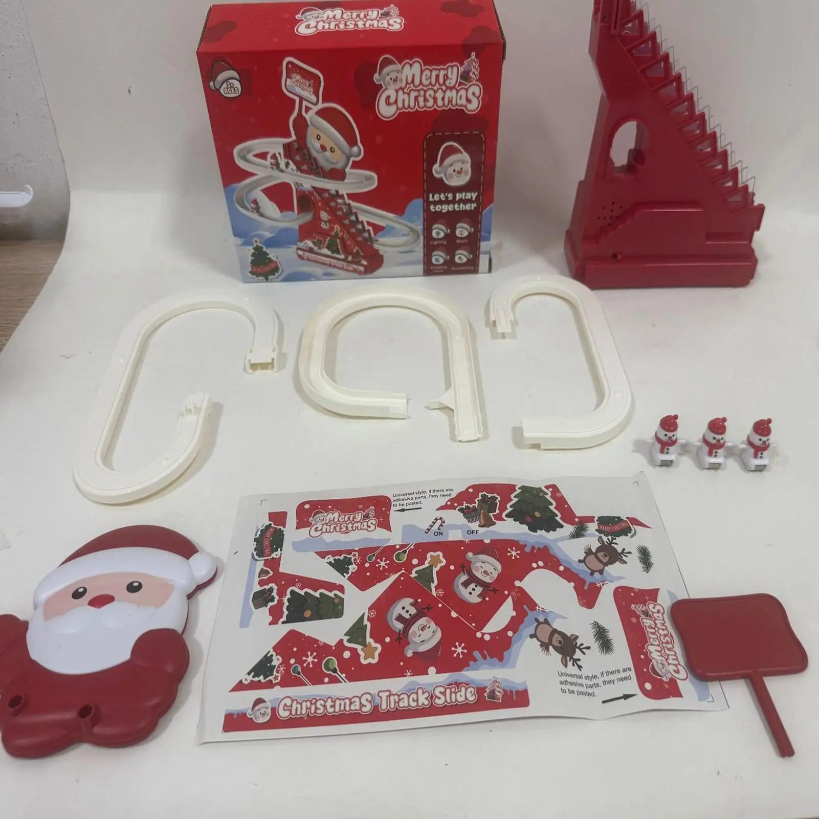 لعبة السفينة الدوارة الكهربائية مجموعة مسار قطار سانتا عيد الميلاد مع لعبة نشاط رجل الثلج للأطفال الصغار الأولاد والبنات هدية عيد الميلاد