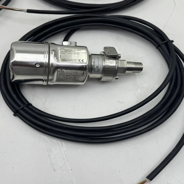 

Pmc41-rk11pcj21n1 Cerabar M 010bar 420ma Совершенно новый оригинальный точечный ПЛК