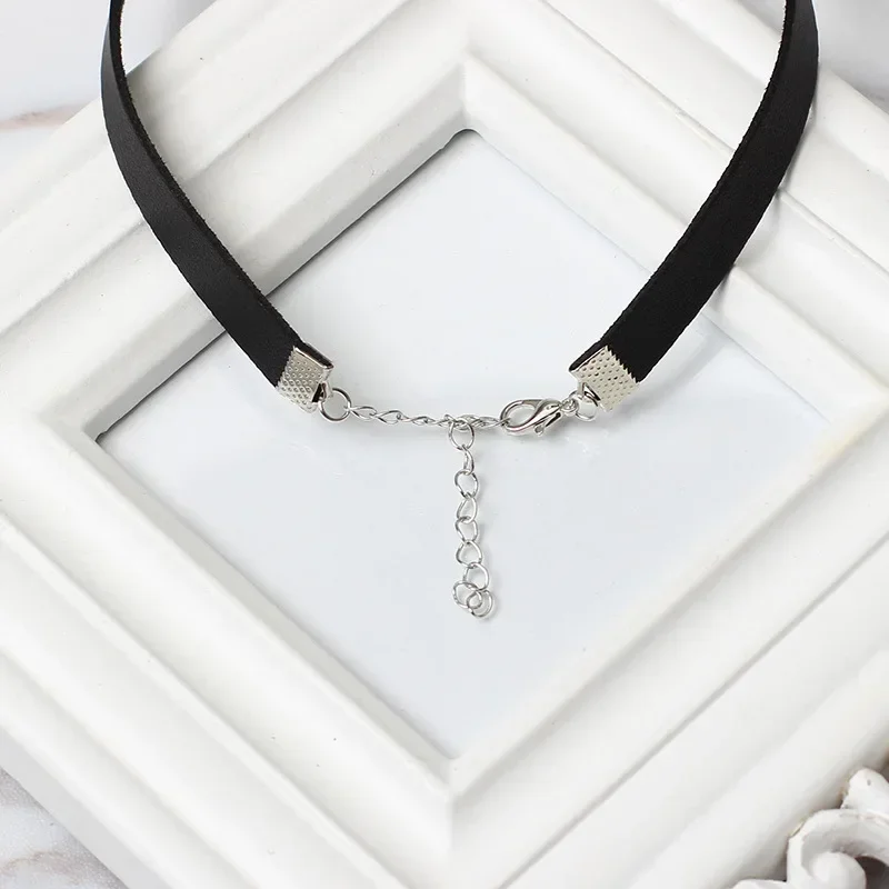 Simple Black Punk Choker Necklace for women Gothic Leather Chokers Necklaces Popular Party Statement Collar Jewelry