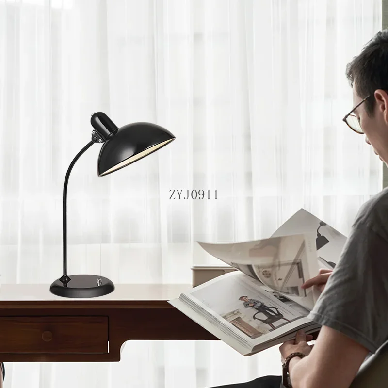 *Nordic Bauhaus Kaiser Classic Table Desk Lamp Designer Minimalist Retro Eye Protection Creative Living Room Bedroom Night Light