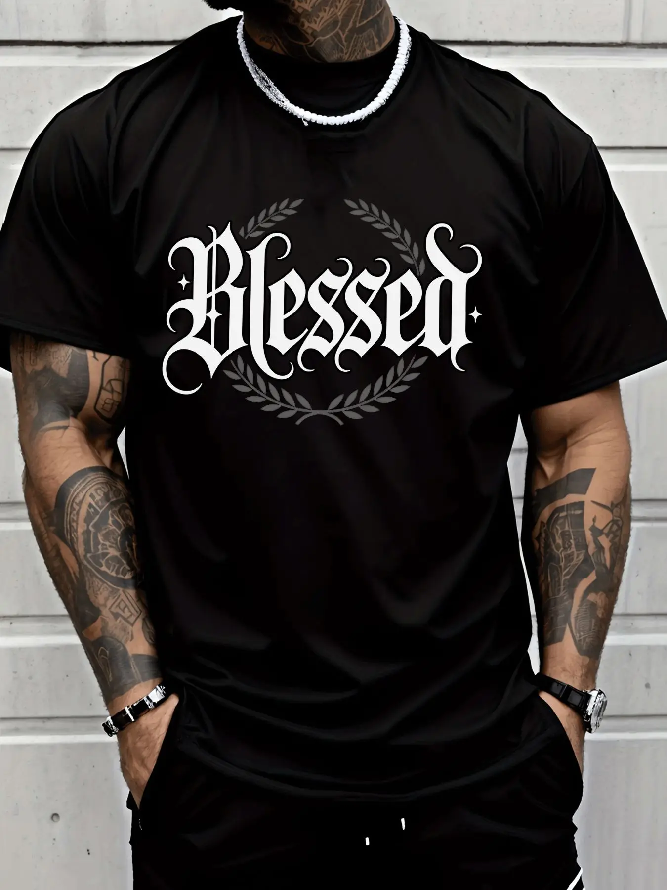 Men's Casual Blessed Letter & Wreath Print T-Shirt Men Fashion Street Style Casual Wear Adults Men