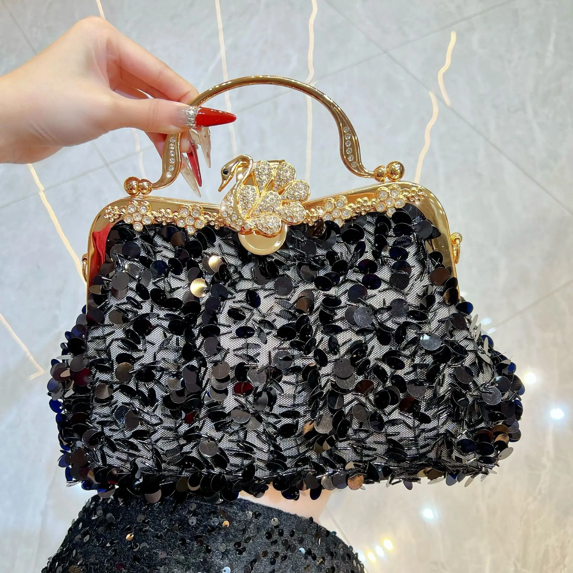 New Sequined Dinner Bag Large Capacity Handbag Celebrity Dress Handbag Chain Messenger Bag Shiny Handbag