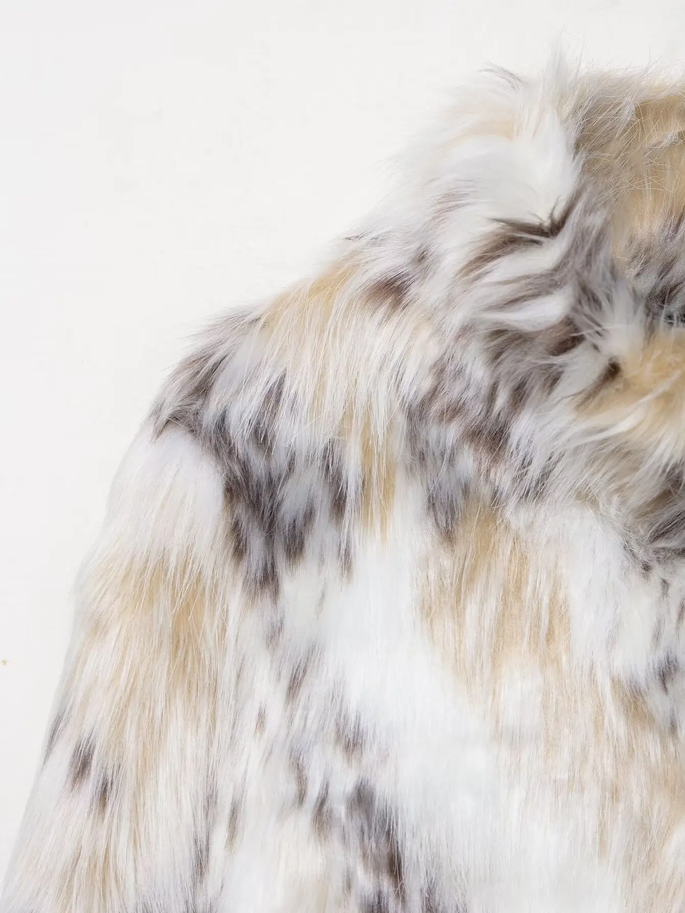 Cappotto da donna in pelliccia sintetica leopardata Cappotto da donna autunno inverno corto in peluche colletto alla coreana giacca con pannelli Lady elegante capispalla streetwear