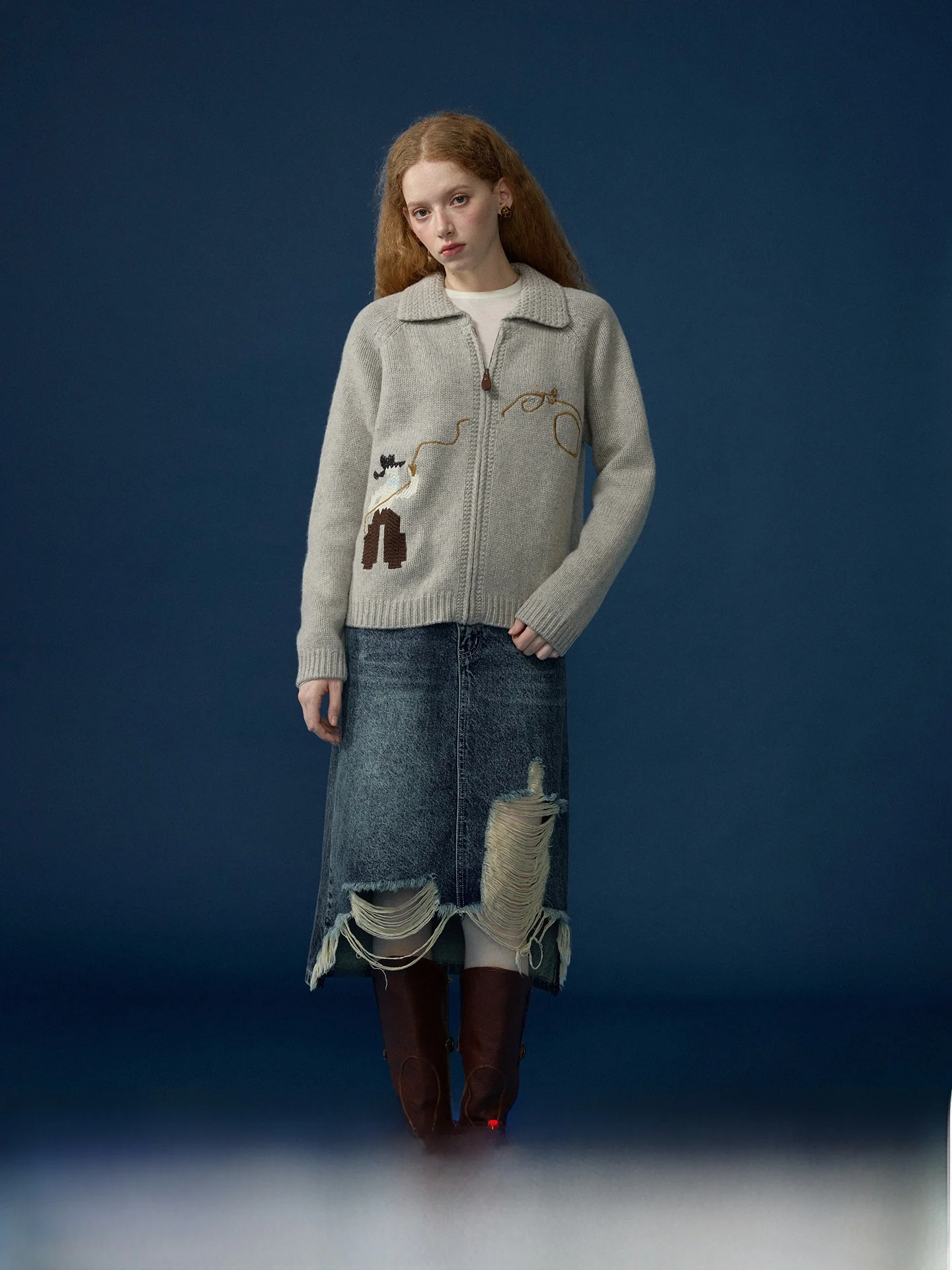 

Retro Knitted ort Sve round Ne Sweater for Women Sauce Purple Brand Loose Fit Embroidered Design Winter Faion