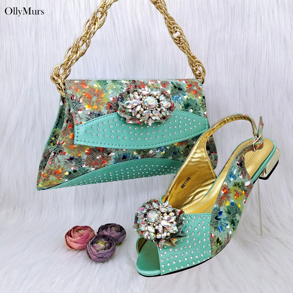 

Latest Italian Printe Flowers Ladies Shoes And Bags To Match Set African Decorated With Pearl High Heels Shoes And Bag Set