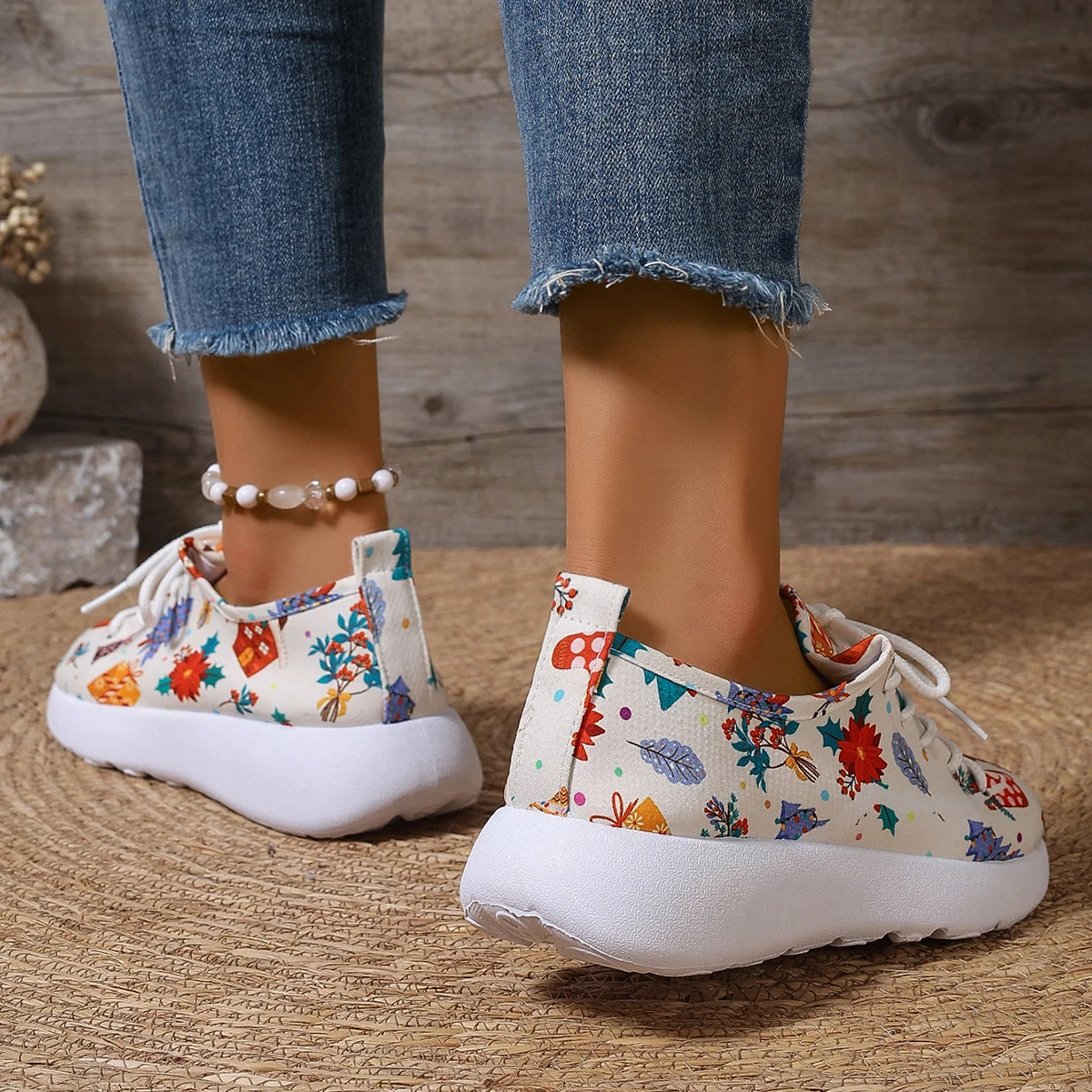 Christmas Style Printed Sneakers For Women Lightweight Non Slip Lace Up Flats Woman Comfortable Running Sports Shoes Plus Size