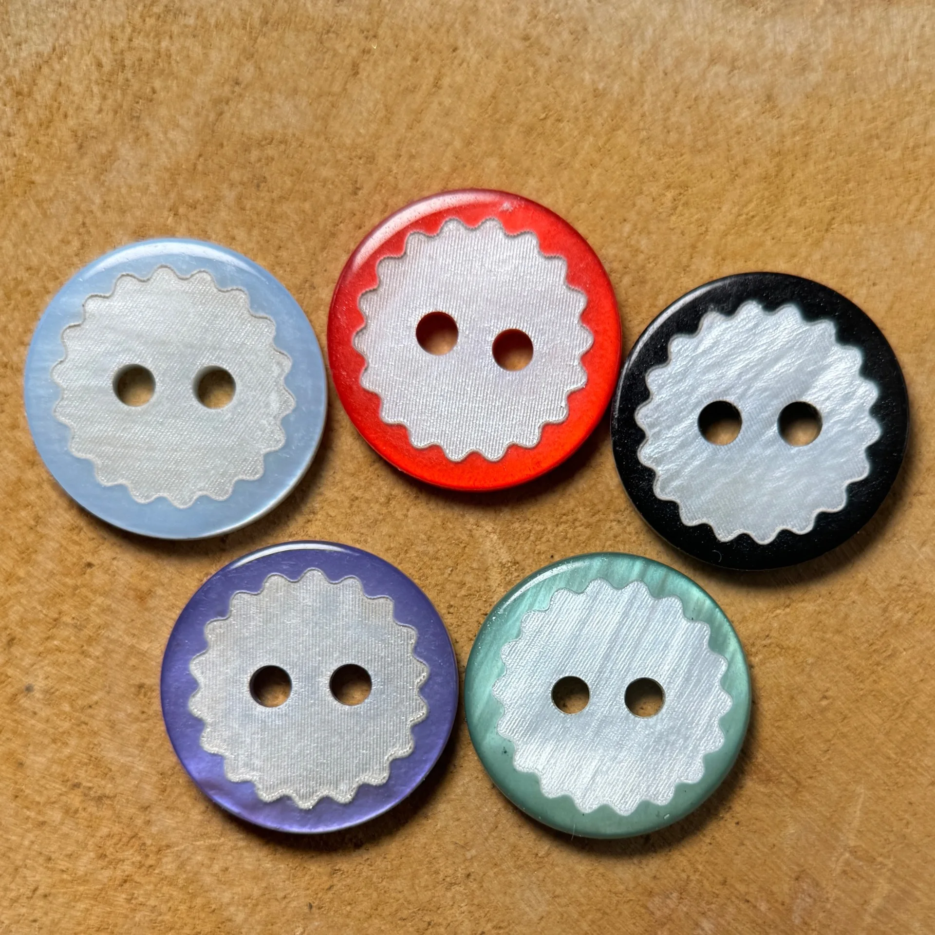 20Pcs 12.5mm light blue serrated pattern two eyes of natural shell buttons sweater jacket shirt button