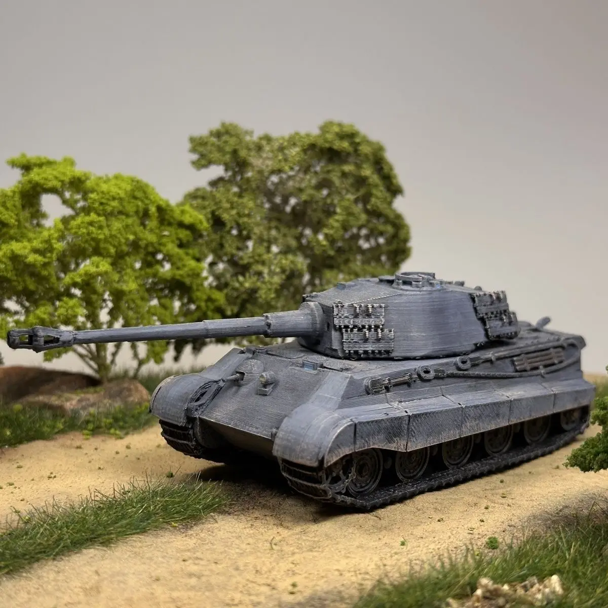 

1/72 WWII German King Tiger Tank Model Movable Turret High Precision 3D Printed Finished Product Military Armor Collectible