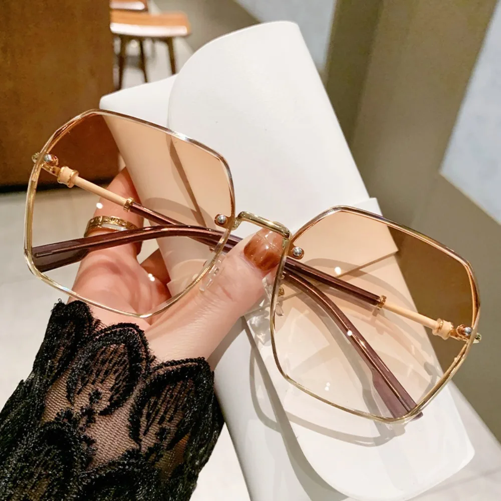 

Sunglasses men's high-end driving sunglasses sun protection UV protection frameless trimmed square sunglasses new