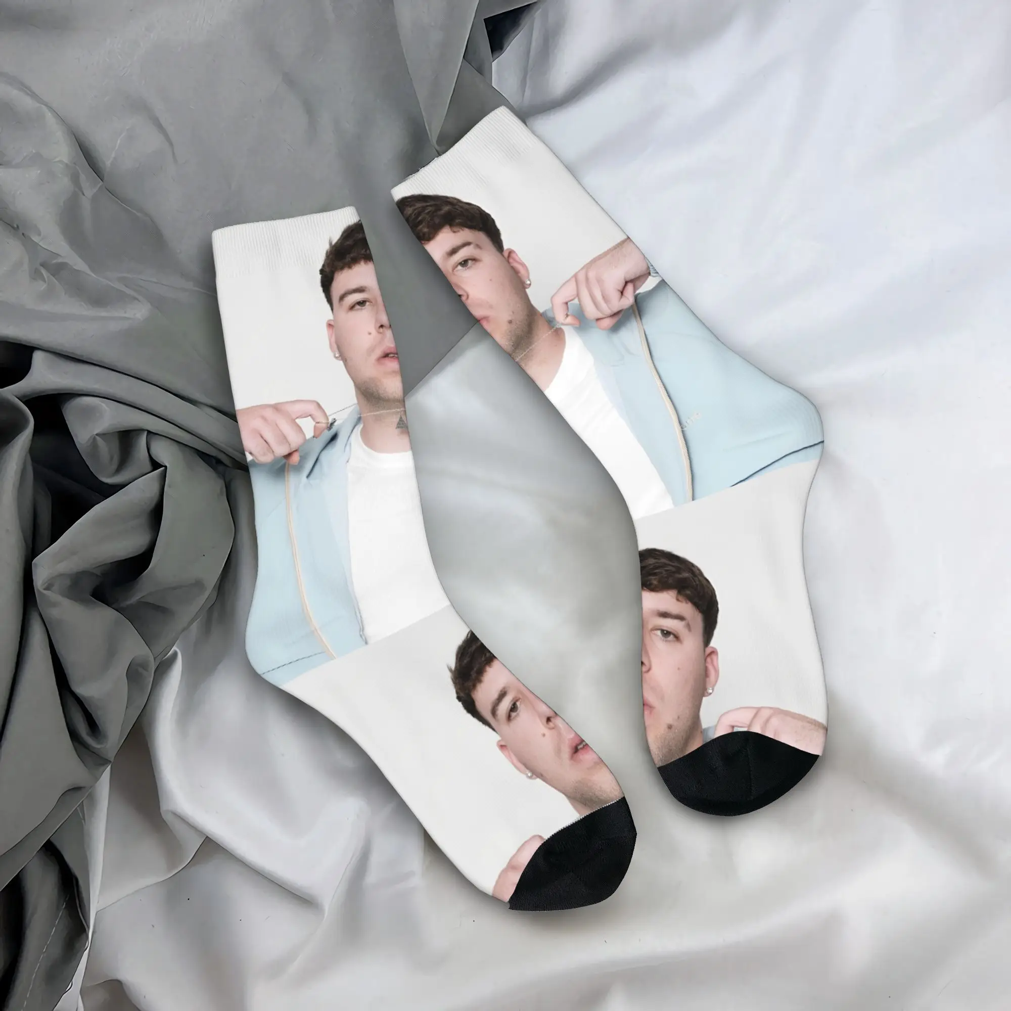 

Quevedo 2025 Tour Socks Design Stockings Non Slip Men Socks Breathable Winter Gothic Outdoor Socks