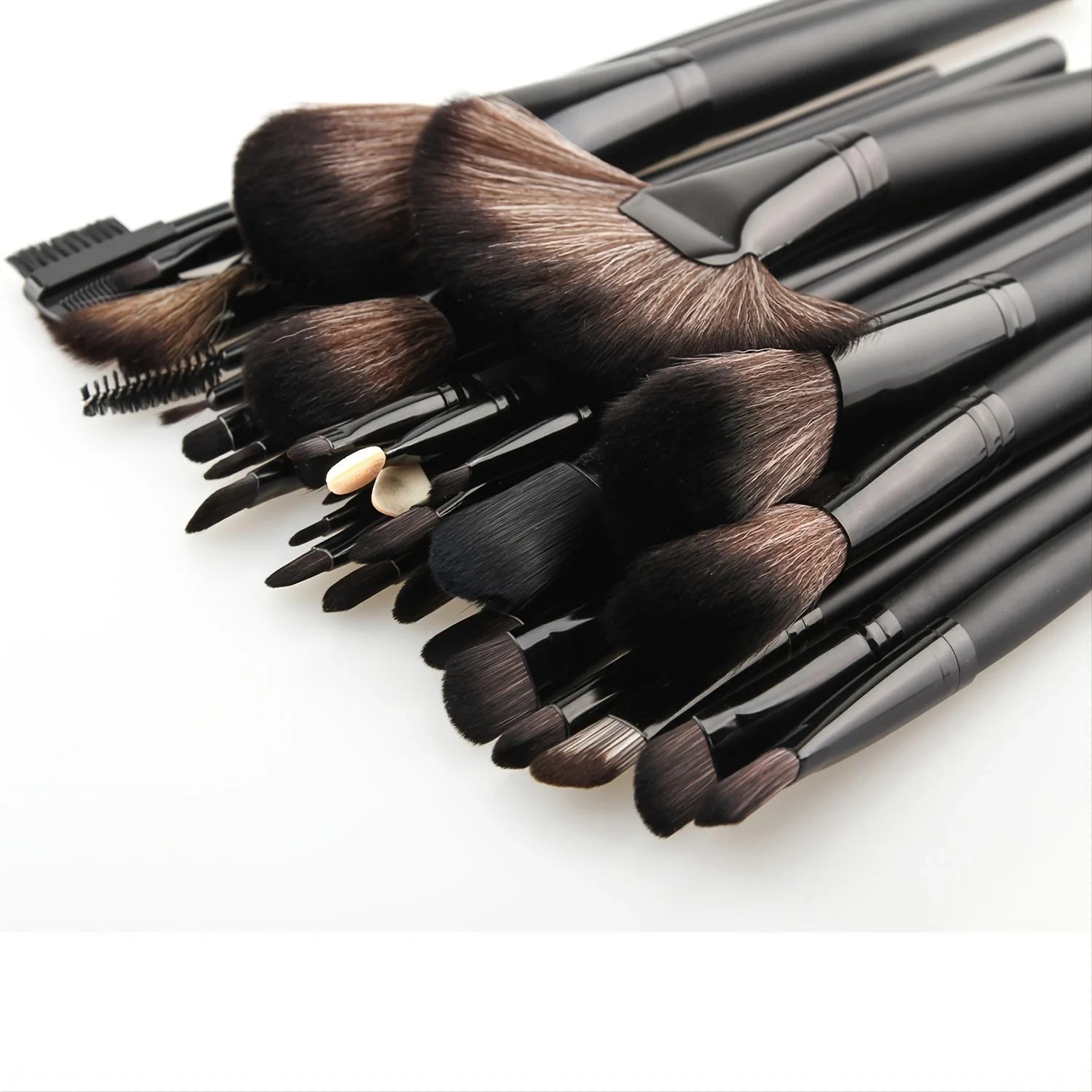 32 Makeup Brush Set Beginner Brush Full Set Of Small Horse Hair Wooden Handle Makeup Tools Loose Powder Concealer Blush Trimming