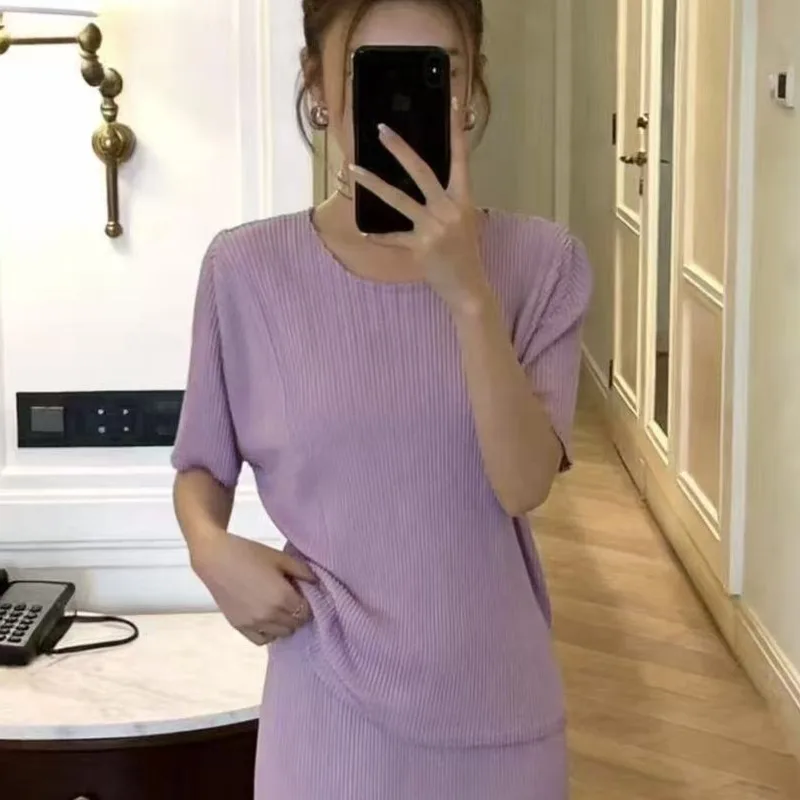 Miyake Pleated T-Shirt Plisse 2026 Summer New Round Neck Simple Pleats Solid Color Loose Versatile Casual Style Top Fold Women