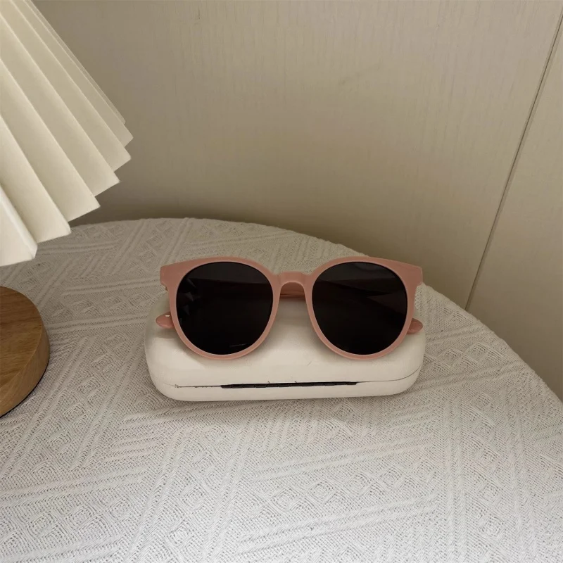 

Sweet Round Frame Sunglasses With retro Personality And High-end Feel For Summer Travel And Vacation, Seaside Sunglasses