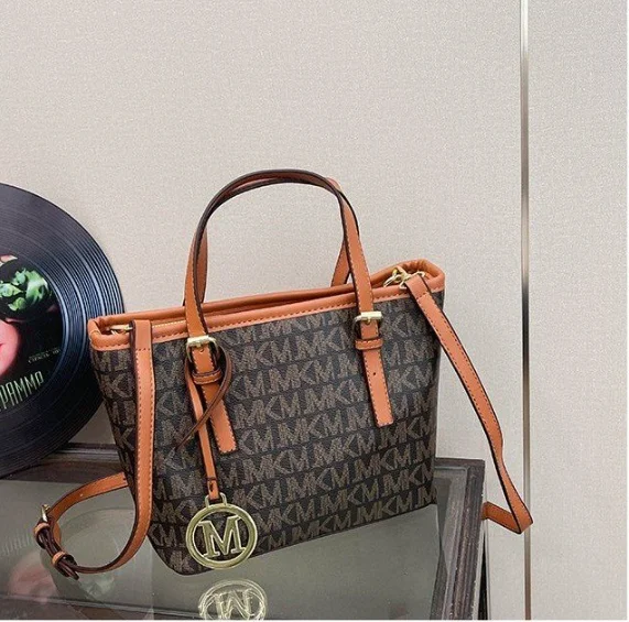 

Retro Printed Bag Women, New Niche Design Women's Bag, Temperament Versatile Handbag Trendy Oblique Span Bag