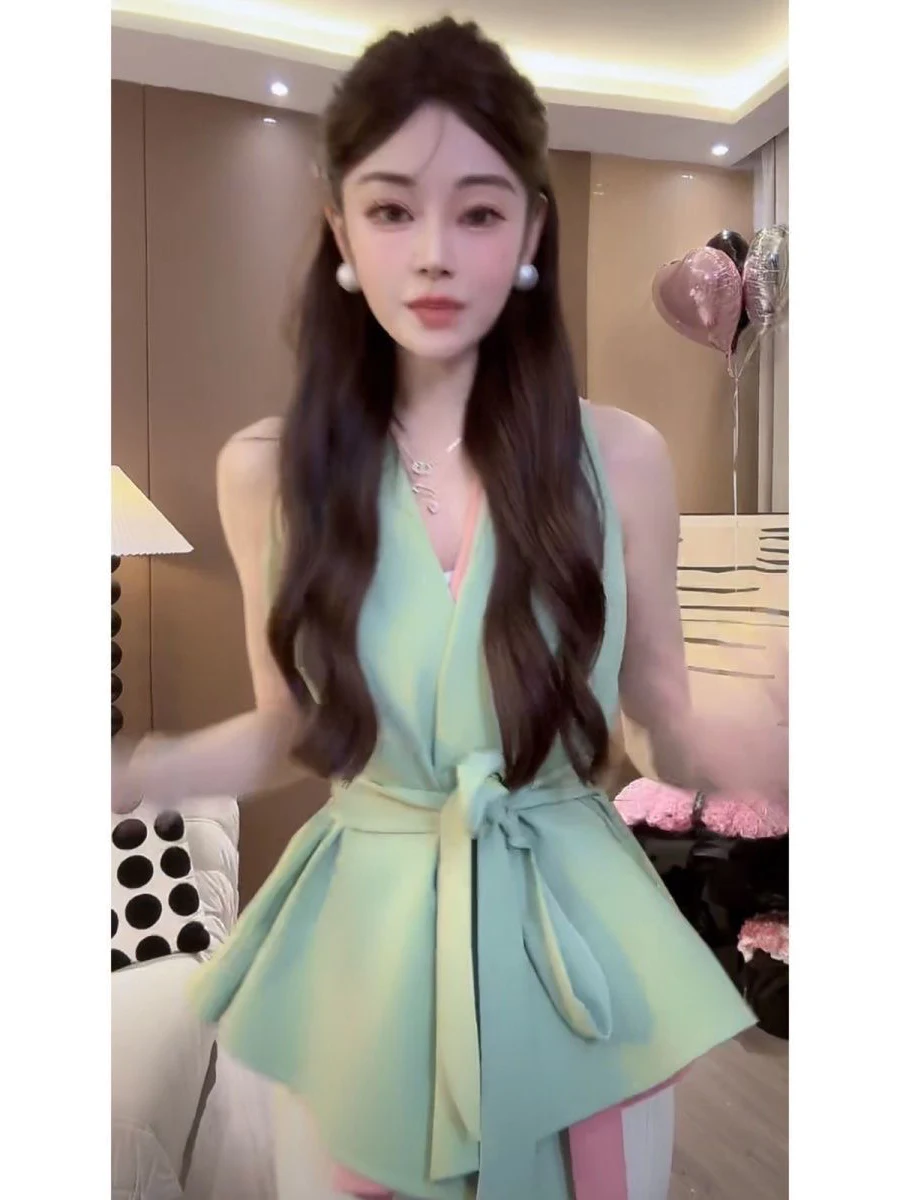 

Корейский жилет Sle V-Ne Sa на бретельках, новый летний маленький дизайн, закрывающий талию топ без шнуровки, свободный крой irt