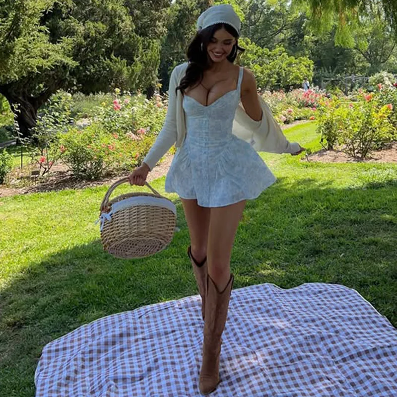 Moroder Neu eingetroffen im Herbst 2026: Mittellanges, trägerloses Kleid im europäisch-amerikanischen Stil mit schmaler Passform und Blumen-Patchwork-Knopfleiste vorne