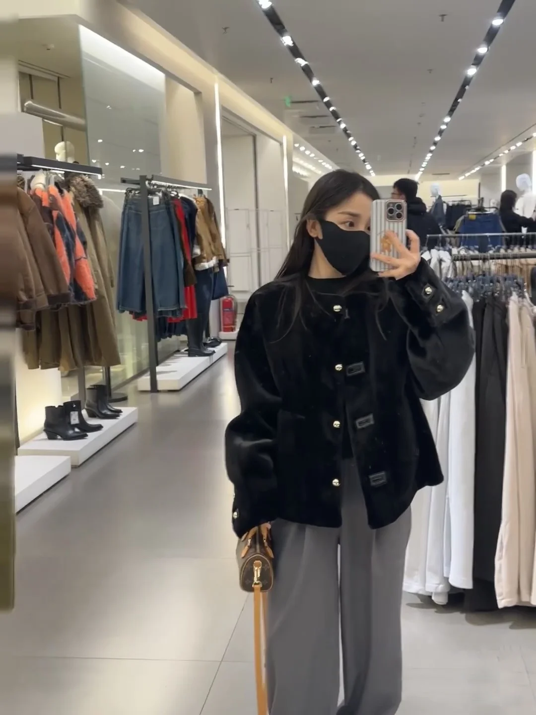 Jesień Zima Nowości Modny Uniwersalny Płaszcz z Efektem Sztucznego Futra Okrągły Kołnierz Poliester Długi Sweter