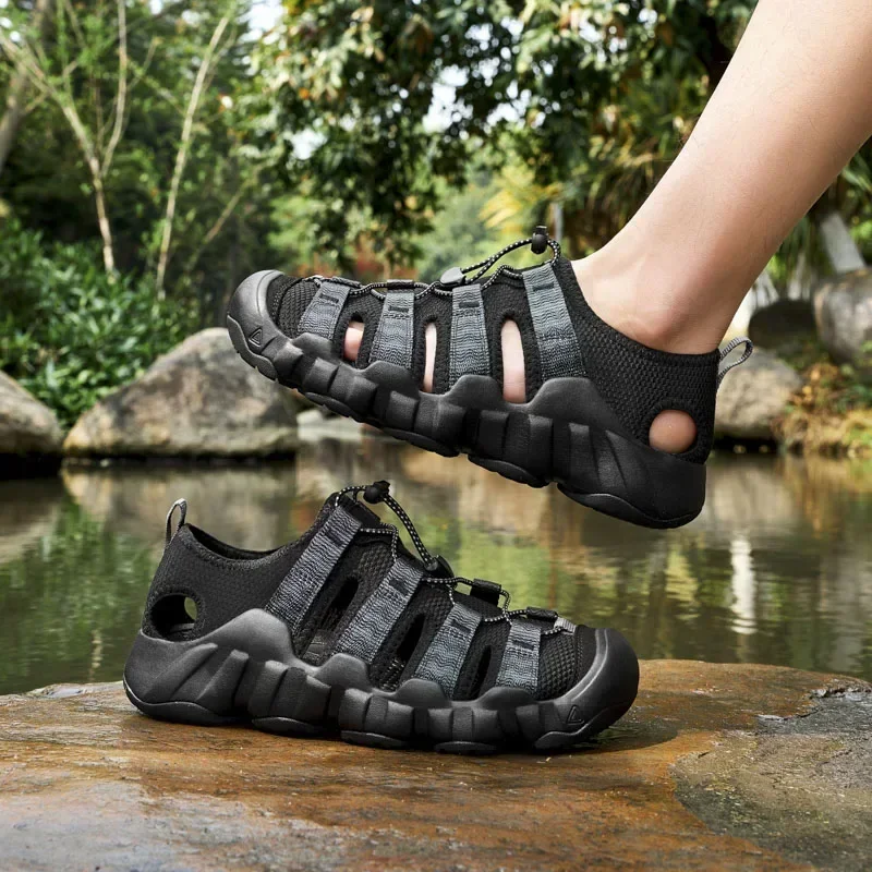 

Sandals men's tide summer new style leather toe cap outdoor leisure sports hollow sandals beach shoes