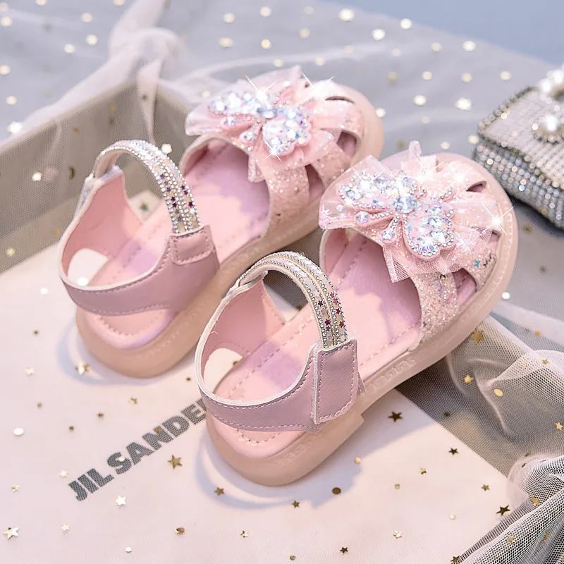 Shining Girls' Sandals 2025 Summer New Children's Closed Toe Beach Shoes Little Kids Sequin Butterfly Knot Elegant Flat Shoes
