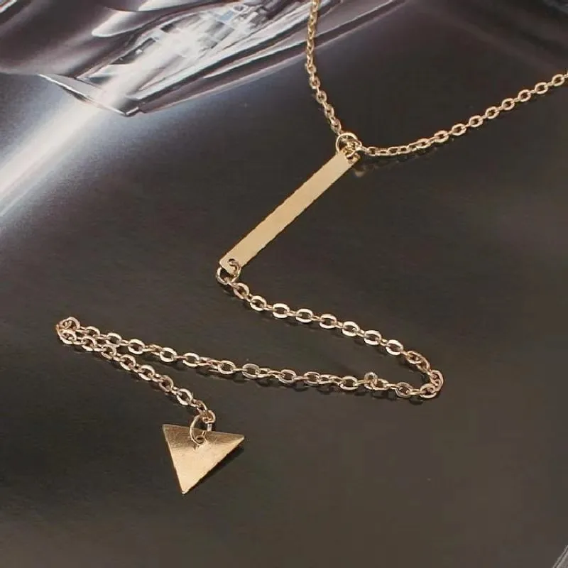 Fashion 2025 New Jewelry Necklace Personality Simple Metal Strip Triangle Tassel Women Short Paragraph Necklace Wholesale Gift