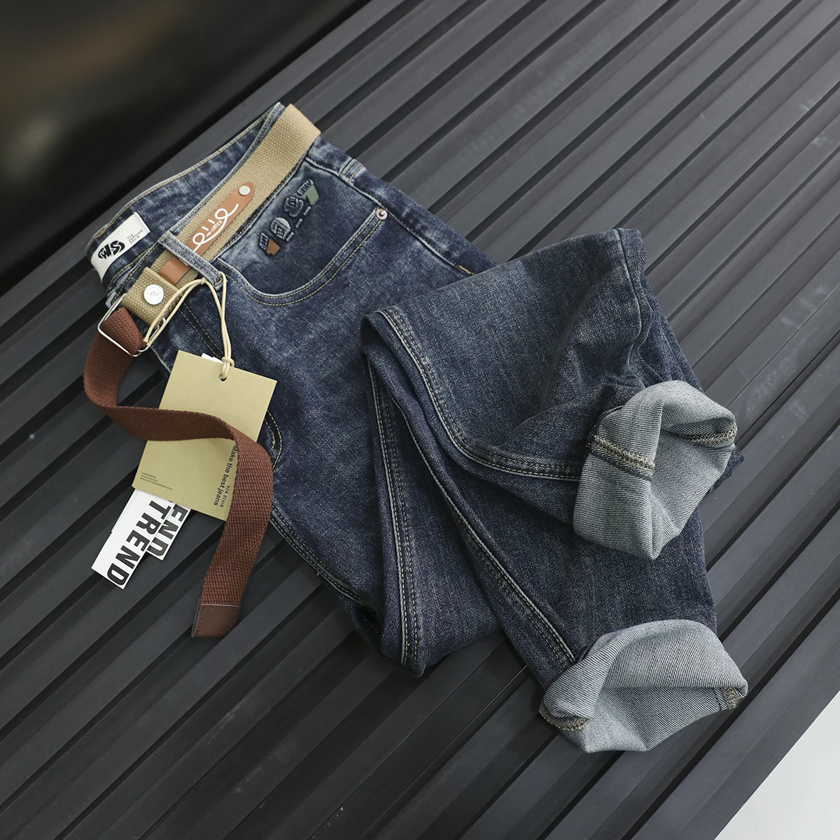 

Faionable Straight Leg Men's Jeans Elastic Waist Waed Cotton Blend Fabric Urban Sle Casual Comfortable Fit