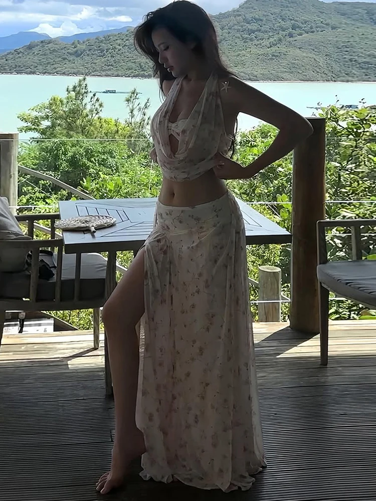 

Сексуальный комплект из 3 предметов Sisterlinda: женский топ-халтер с цветочным принтом и открытой спиной + бюстгальтер с рюшами + юбка с разрезом. Модный комплект для вечеринок и отпуска.