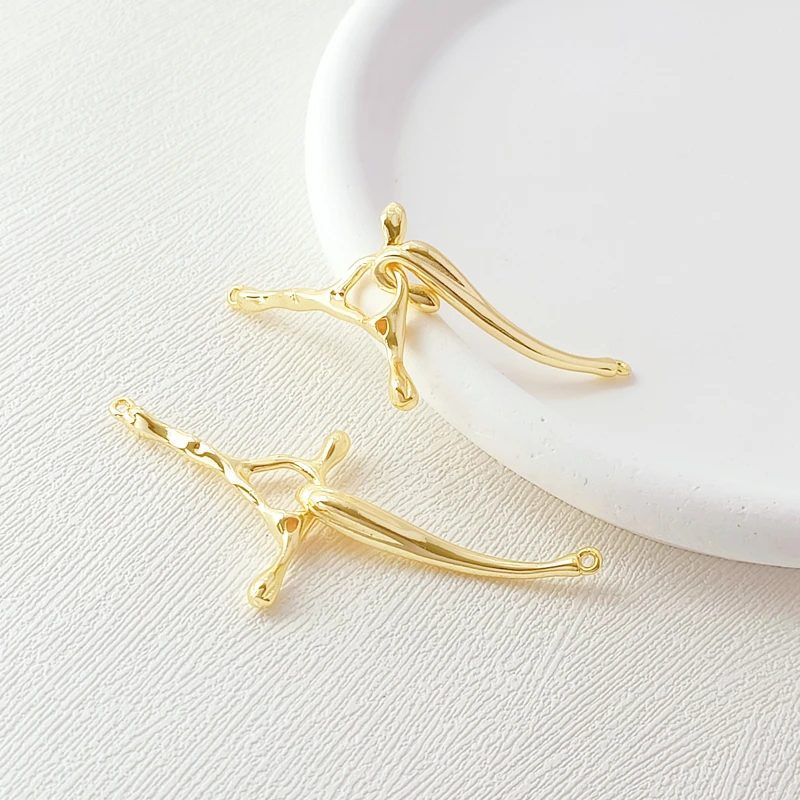2 Pieces 18K Copper Clad Gold Irregular Hook Double Hanging Connection Buckle Handmade DIY Jewelry Necklace Buckle Accessories