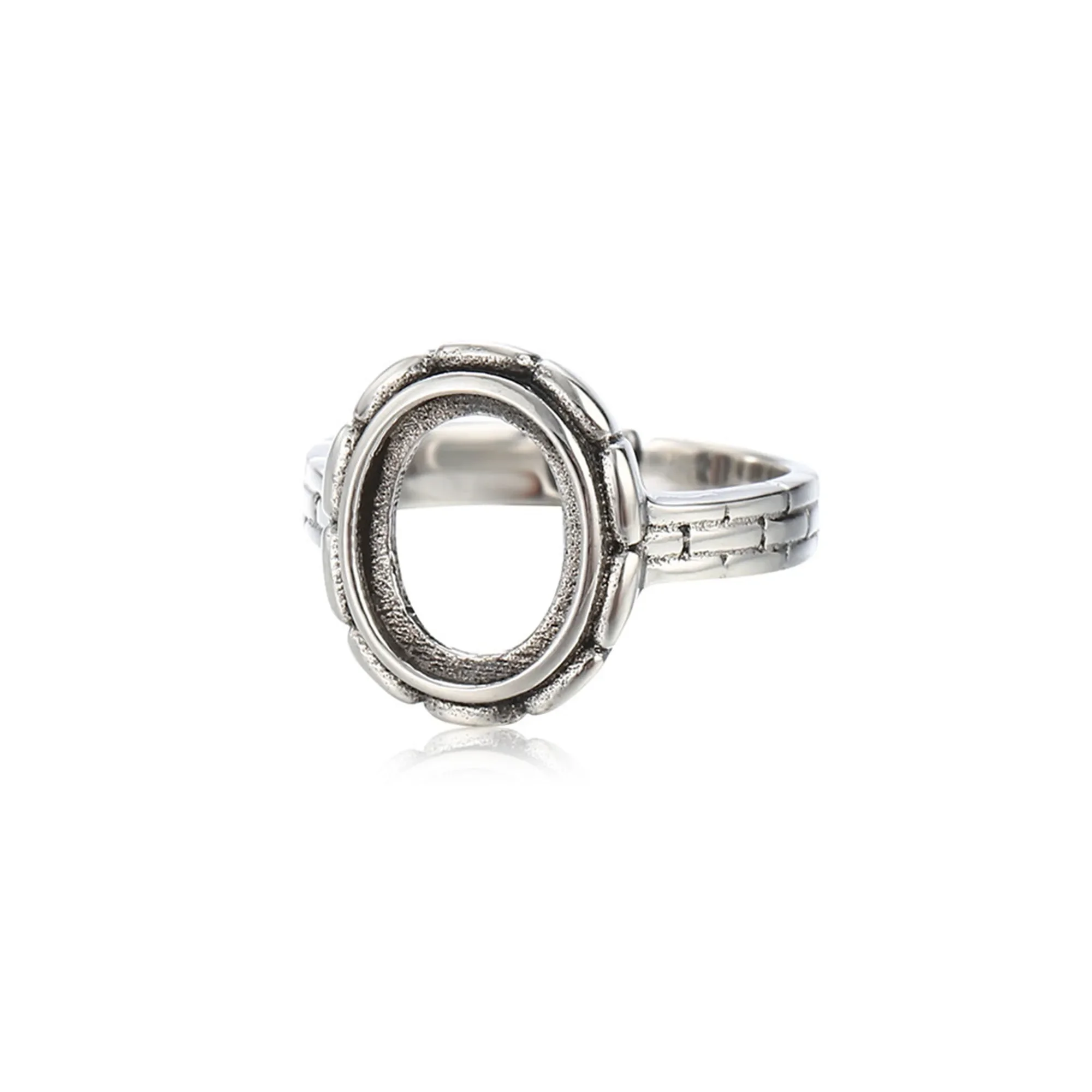 

Ring Base for 8x10mm Oval Cabochons Antique Style Ring Blank Thai Sterling Silver Adjustable Ring Setting
