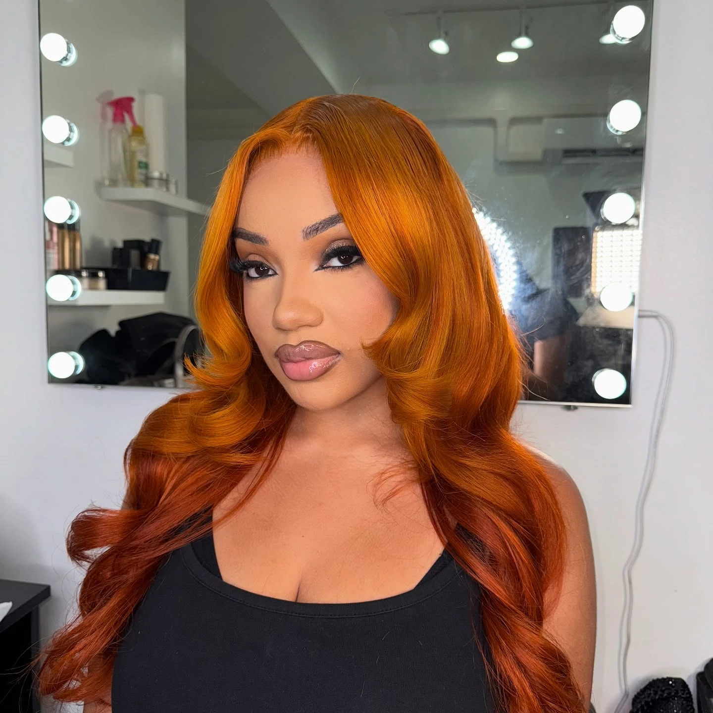 الزنجبيل اللون البرتقالي اللون الدانتيل الباروكات الأمامية البرازيليين 100% خصلات الشعر المستعار الإنسان للنساء 180 الكثافة 13x4 الدانتيل الجبهة الباروكات الجسم موجة