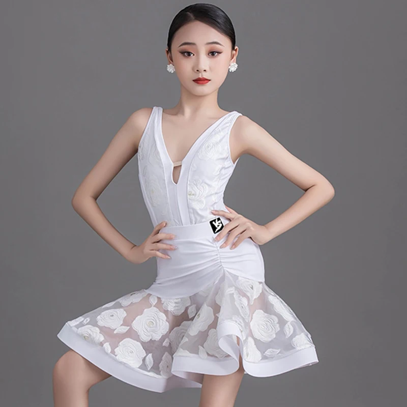 

2024 White Latin Dance Clothes Kids Girls Cha Cha Rumba Dance Performance Costume Sleeveless Practice Performance Suit DNV20136