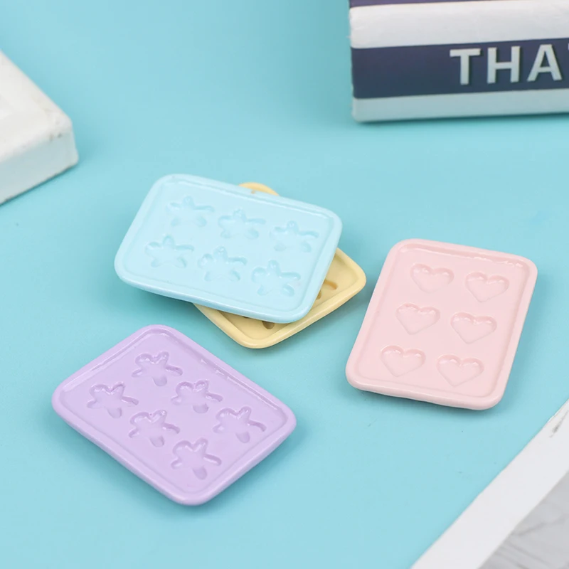 2pcs 1/12 인형 집 미니어처 베이킹 트레이 모델 주방 요리 액세서리 인형 집 장식 어린이 놀이 장난감 세트