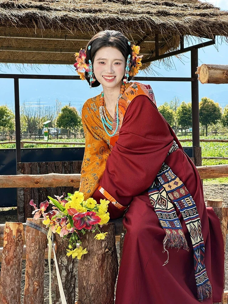 

New Style Tibetan Costume Travel Photography Fashionable Ethnic Minority Tibetan Dance Clothing Popular Trendy Women's Wear