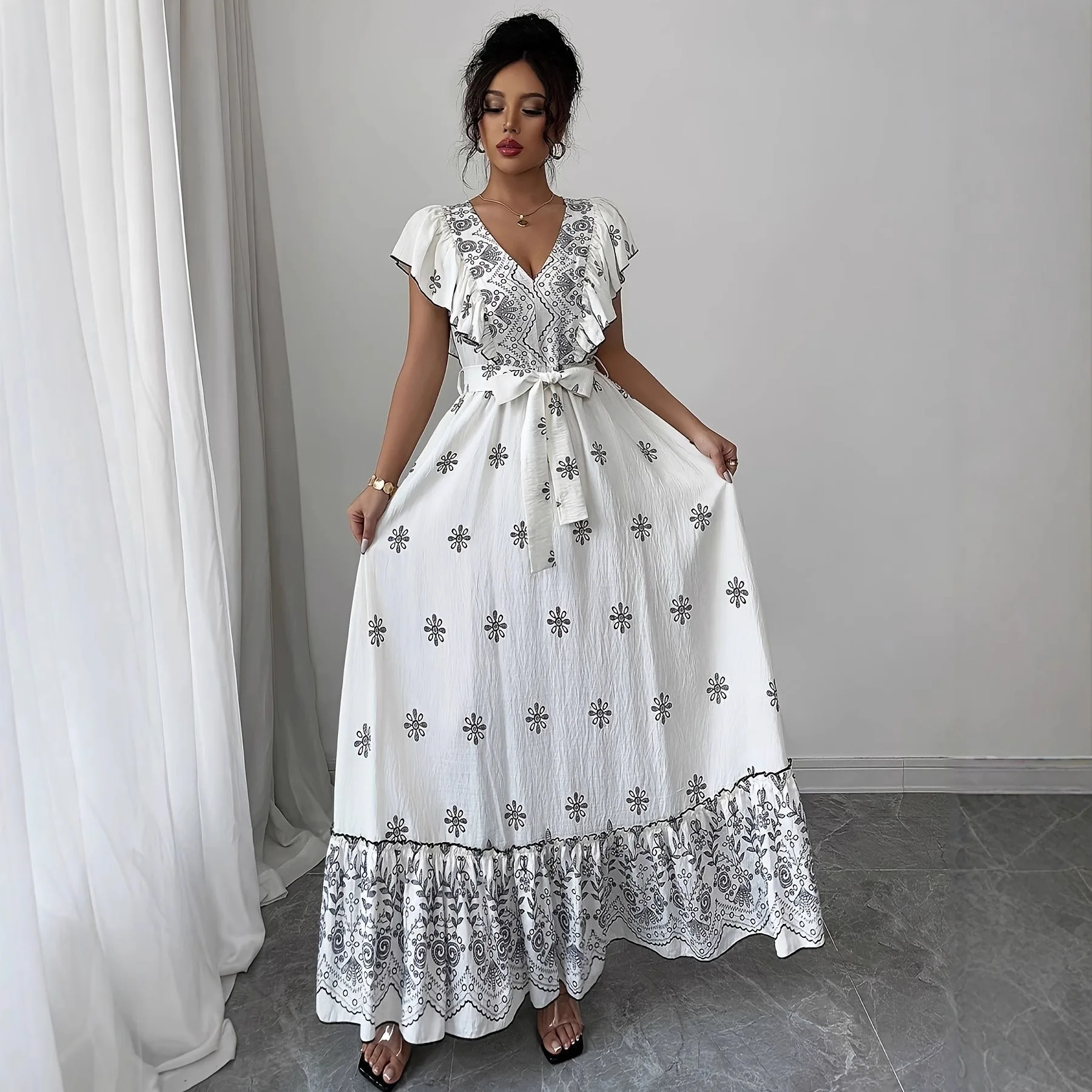 

Новое богемное макси-платье с V-образным вырезом и оборками 2026 года, женское сексуальное пляжное платье с открытой спиной, элегантное длинное платье для отпуска с широким подолом