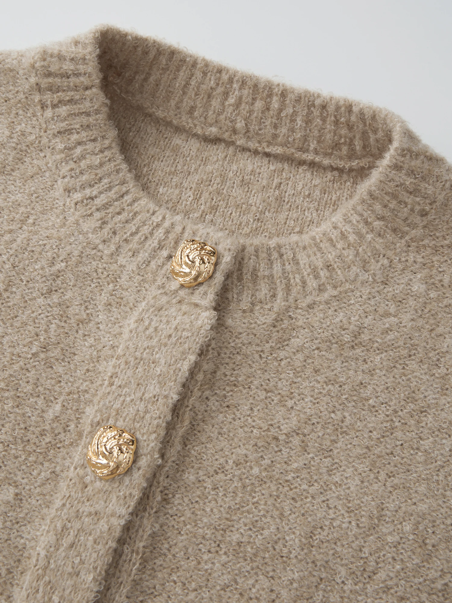 

Women s V-Neck Cable Knit Sweater Stylish Solid Color Long Sleeve Loose Fit Button Down Cardigan Fashion