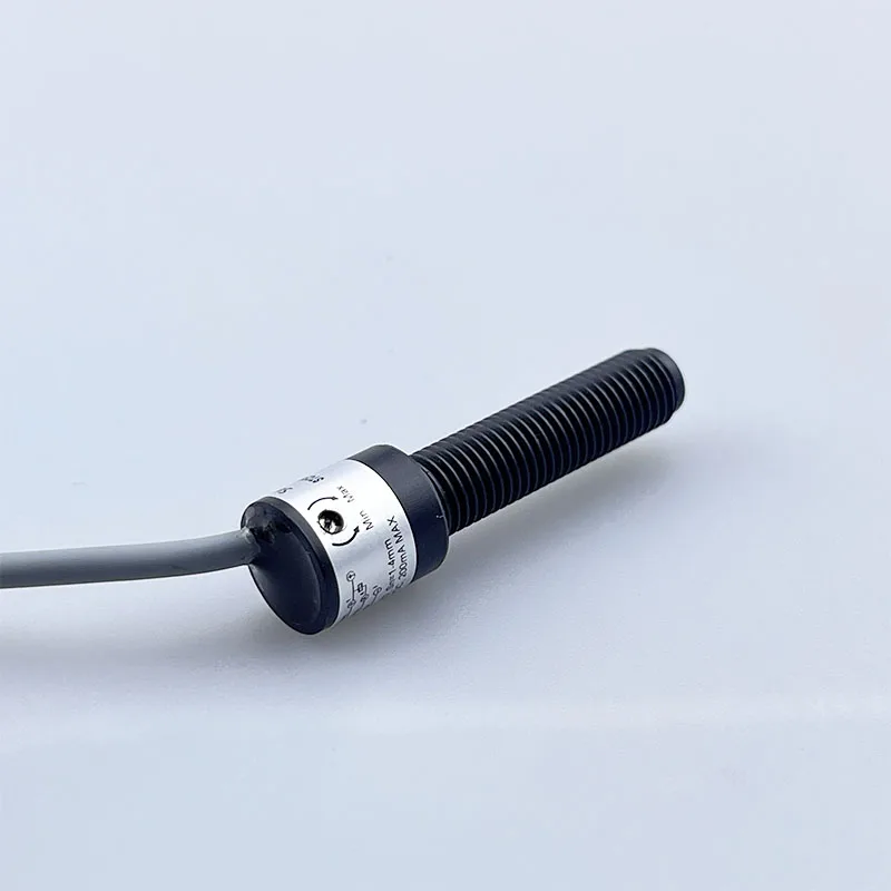 PARMA M8/M12 High Voltage Capacitive Proximity Sensor Capacitive Proximity Sensor, Detection Distance: 4mm/8mm, NPN，CMP08-04M-N