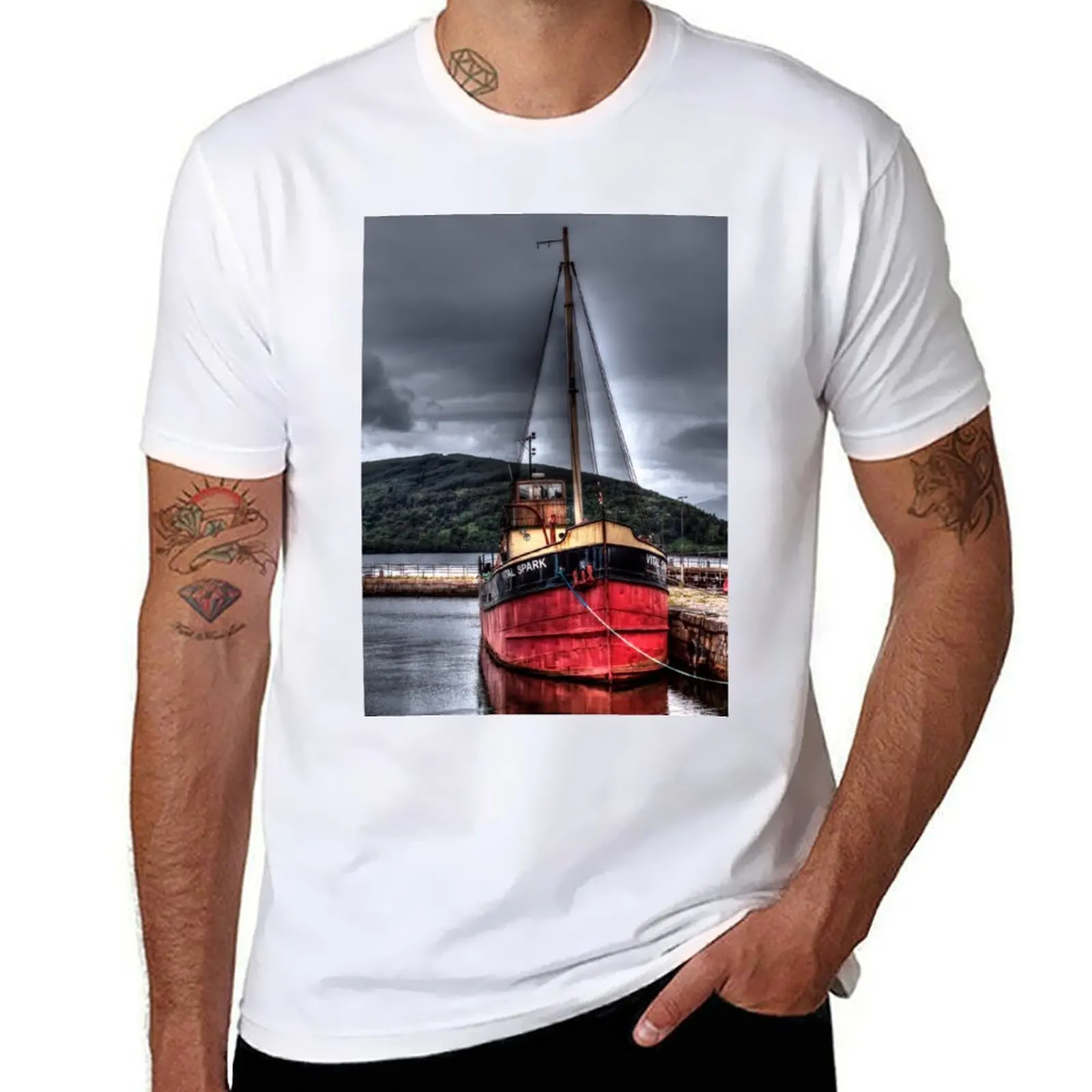 

Vital Spark - The Clyde Puffer T-Shirt t shirts for man graphic funny men t shirt cotton 100% T-Shirt