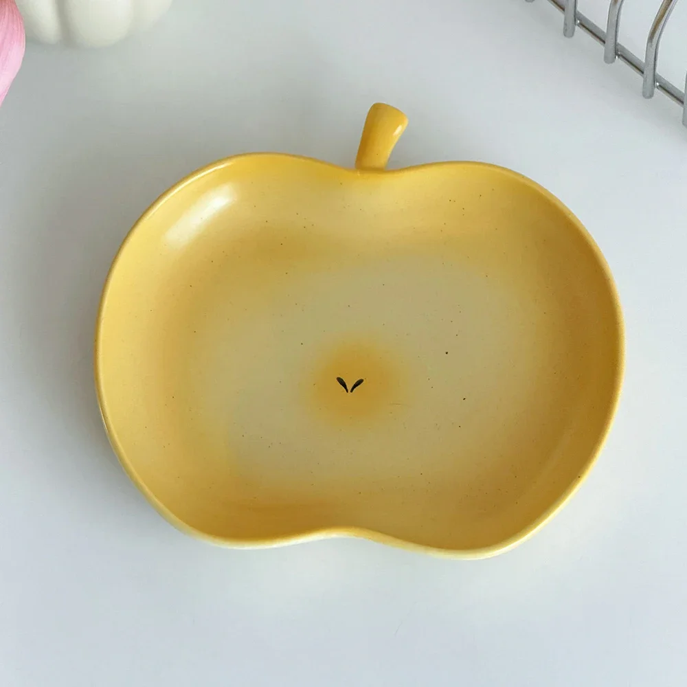 Creative Apple Shape Ceramic Plate Korean Ins Cute Porcelain Home Tableware Dessert Fruit Cake Plates Kitchen Supplies