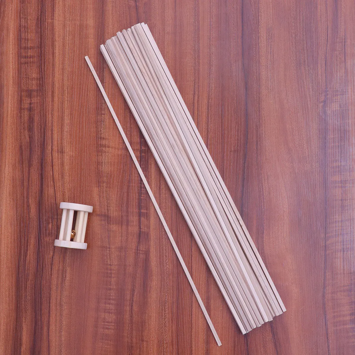 

50Pcs Light Paulownia Wood Thin Reliable DIY Handmade Material for Craft Aircraft Building Project Sticks