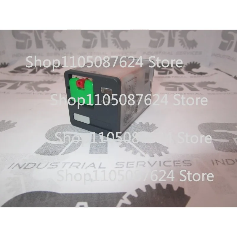 RUMC31P7  For SCHNEIDER Universal plug in relay 11 pin