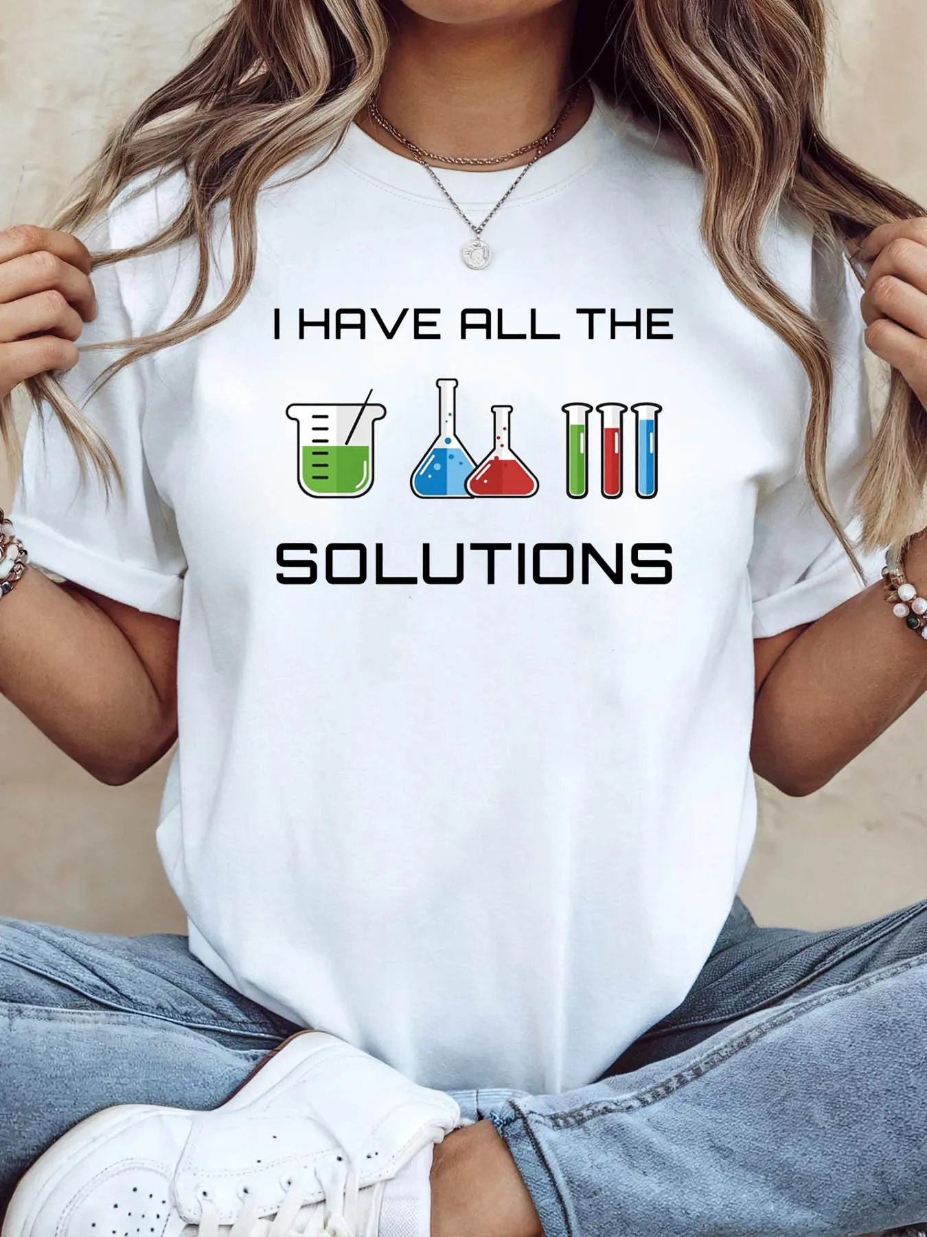Women's Science Lab Beakers & Chemistry Solutions Print T-Shirt - Humorous Professional Short Sleeve Tops Streetwear Tops Tees