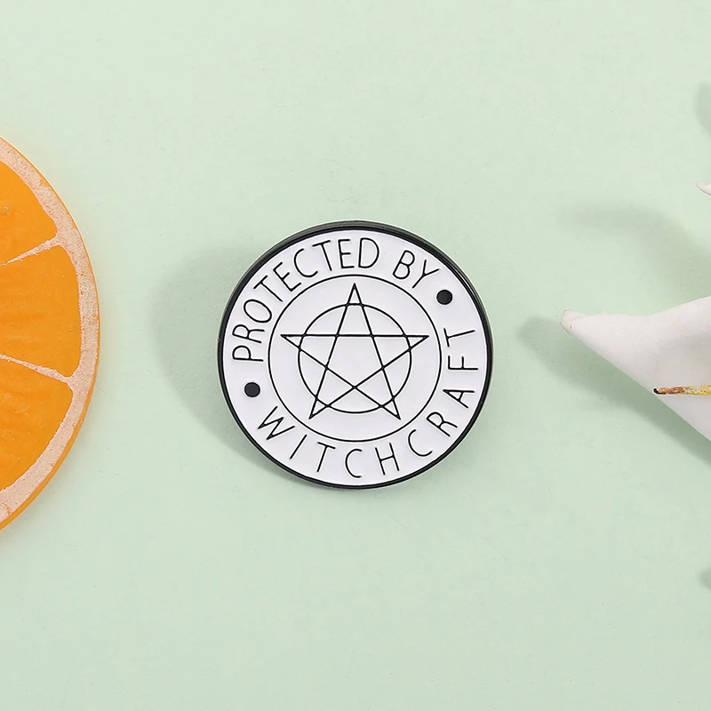 Protected By Witchcraft Enamel Pin Mysterious Symbol Pentagram Witchcraft Pagan Brooch Lapel Badge Jewelry Gifts for Friends